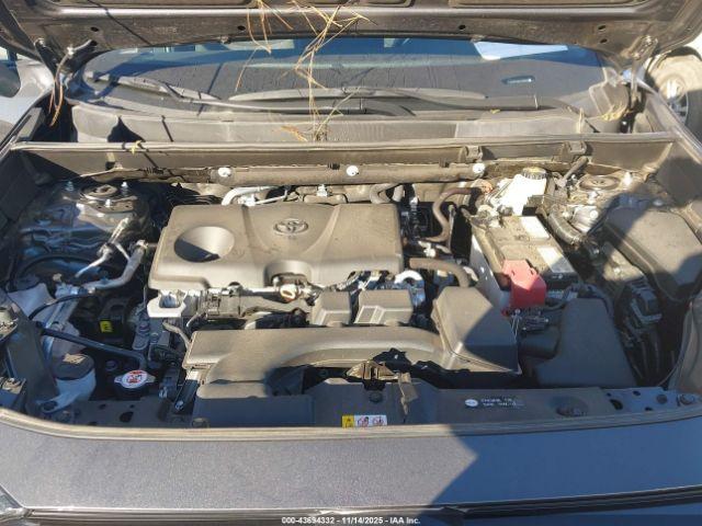 Toyota RAV4 Xle Image 9