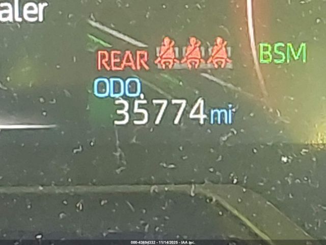 Toyota RAV4 Xle Image 14