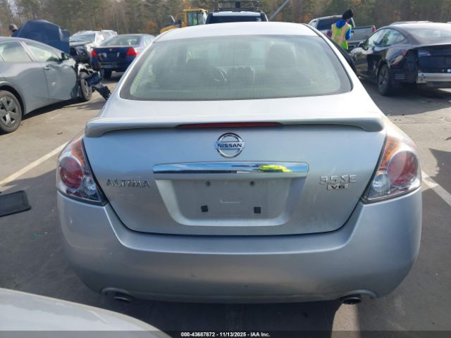 Nissan Altima 3.5 Se Image 11