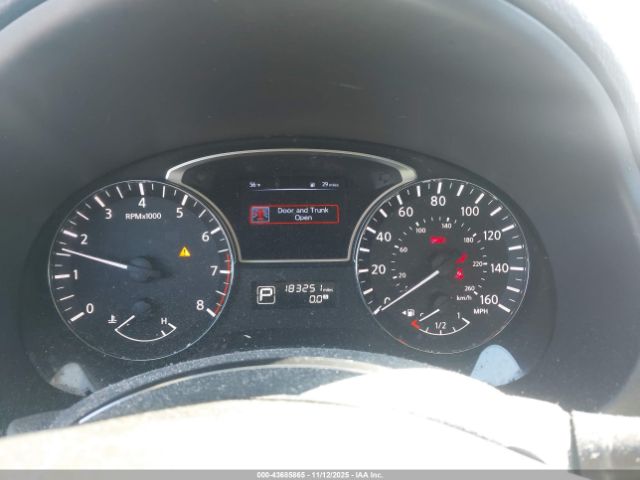 Nissan Altima 2.5 S Image 8