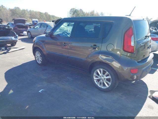Kia Soul + Image 2