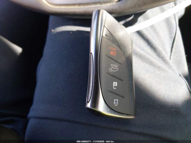 Lexus NX Premium Image 12