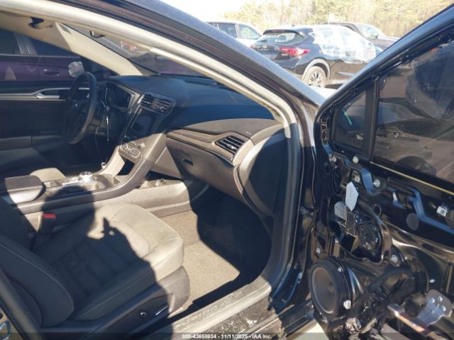 Ford Fusion Se Image 7