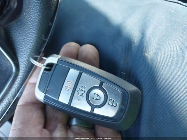 Ford Fusion Se Image 11