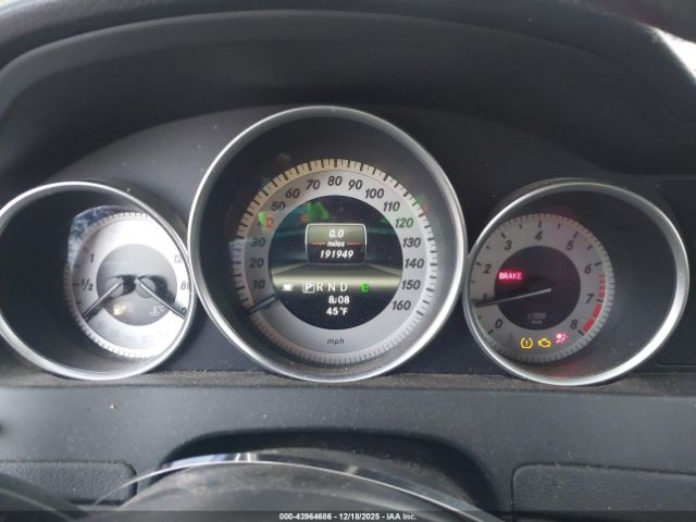 Mercedes-Benz C-Class Sport Image 16