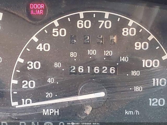 Ford Explorer Xlt Image 12