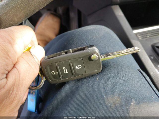 Volkswagen Jetta 1.4t S Image 15