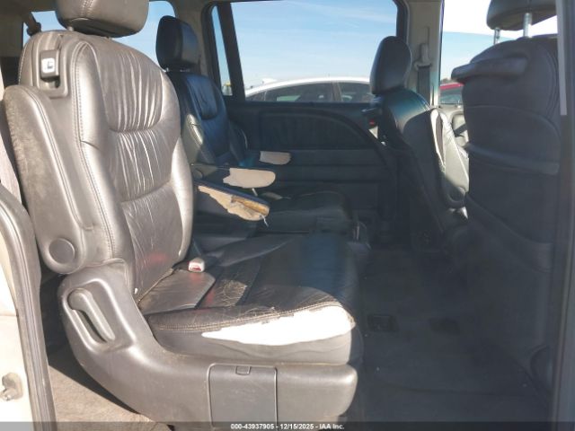 Honda Odyssey Touring Image 7