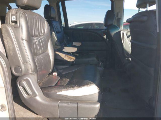 Honda Odyssey Touring Image 7