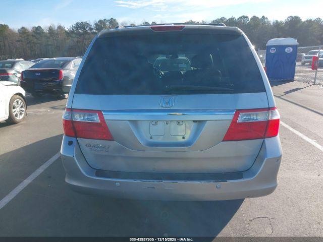 Honda Odyssey Touring Image 11