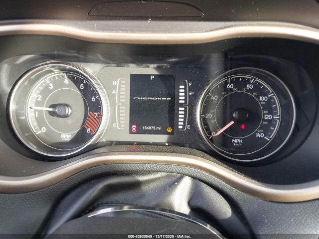 Jeep Cherokee Latitude Image 2