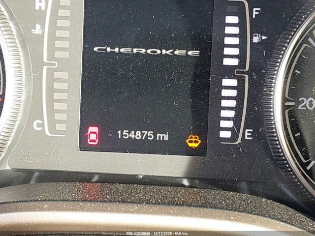 Jeep Cherokee Latitude Image 12