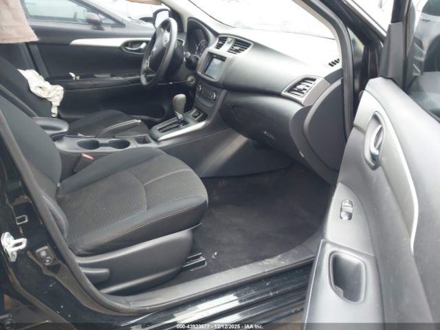 Nissan Sentra S Image 3