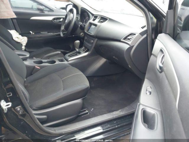 Nissan Sentra S Image 3