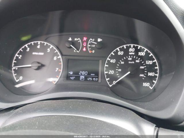 Nissan Sentra S Image 6