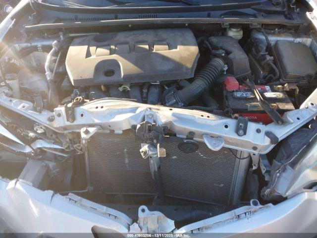 Toyota Corolla Le Image 2