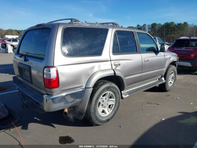 Toyota 4Runner Sr5 V6 Image 5