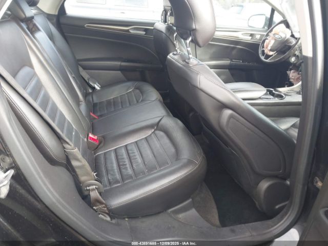 Ford Fusion Se Image 8