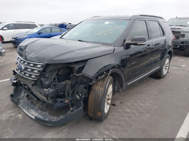 Ford Explorer Xlt Image 6