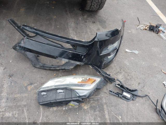 Ford Explorer Xlt Image 12