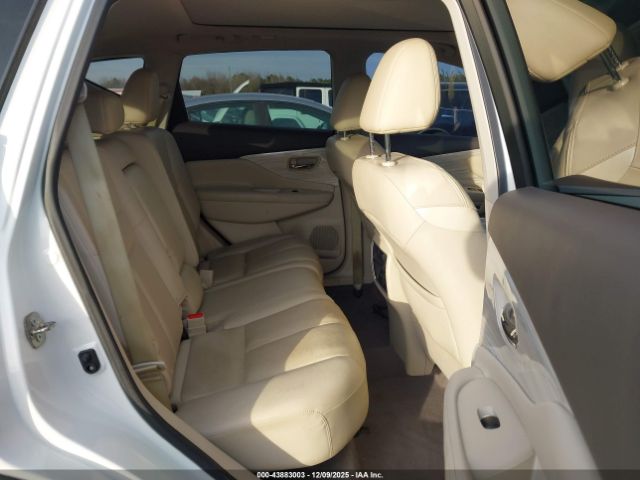 Nissan Murano Platinum Image 11