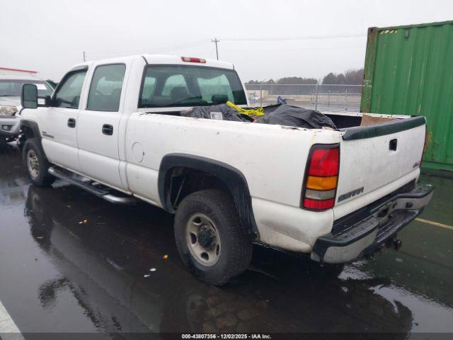 GMC Sierra 2500 Work Truck Image 3