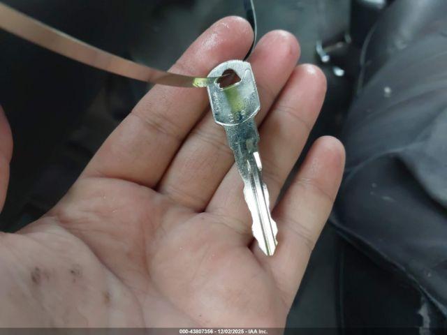 GMC Sierra 2500 Work Truck Image 10