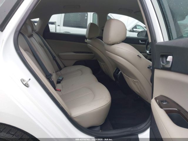 Kia Optima Ex Image 9