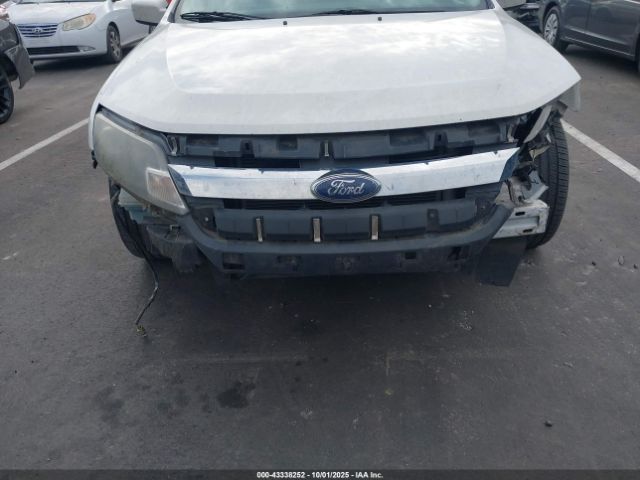 Ford Fusion Se Image 11