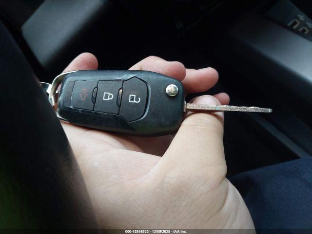 Ford F-150 Xlt Image 15