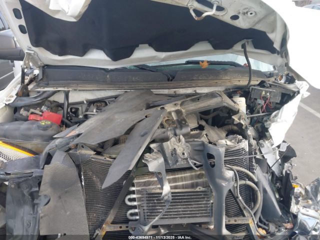 Chevrolet Silverado 1500 Lt Image 10