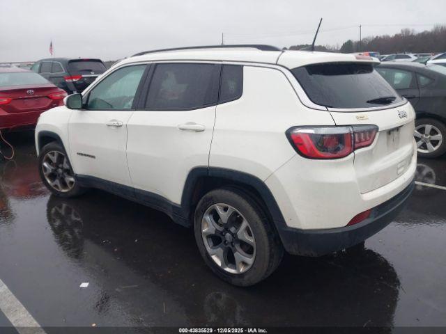 Jeep Compass Limited Fwd Image 6