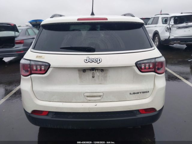 Jeep Compass Limited Fwd Image 3