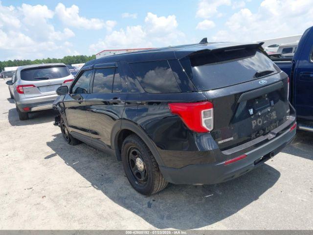 Ford Police Interceptor Image 4