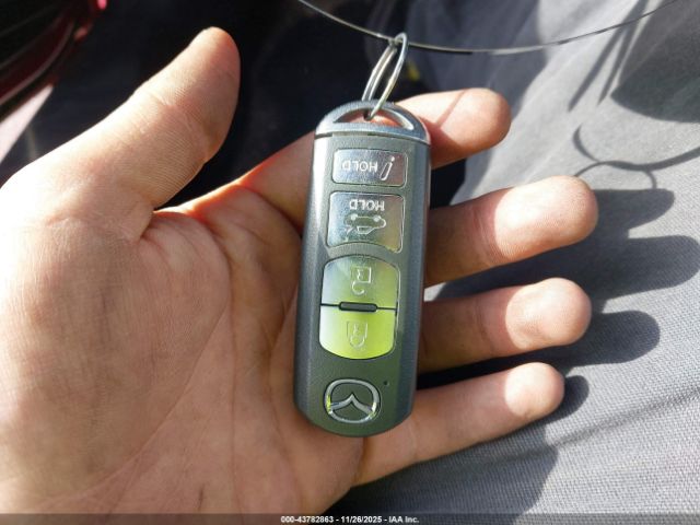 Mazda MX-5 Miata RF Grand Touring Image 3