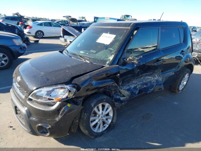 Kia Soul + Image 14