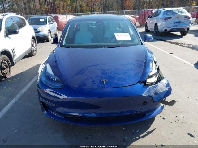Tesla Model 3 Rear-wheel Drive Image 11
