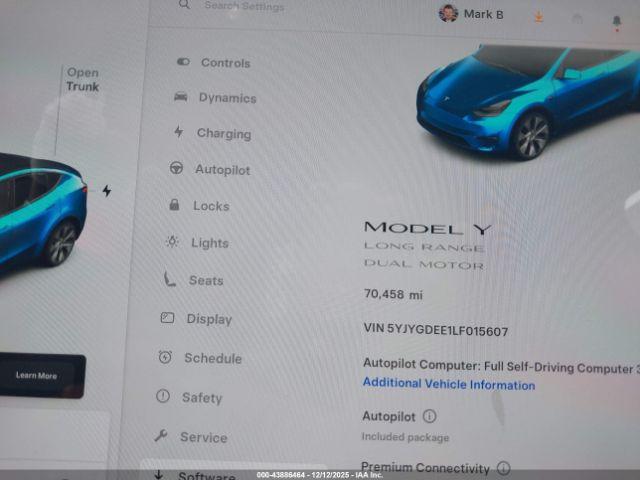 Tesla Model Y Long Range Dual Motor All-wheel Drive Image 13