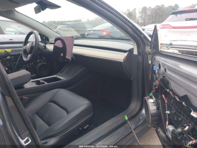 Tesla Model 3 Performance Dual Motor All-wheel Drive Image 8