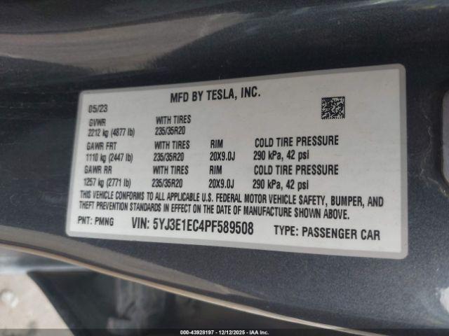Tesla Model 3 Performance Dual Motor All-wheel Drive Image 11