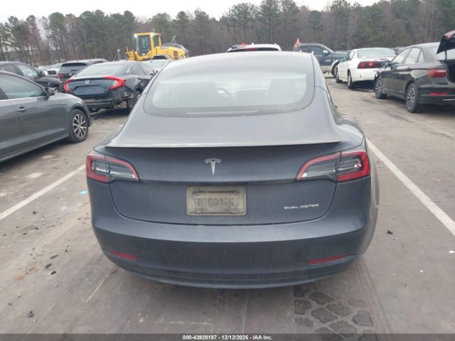 Tesla Model 3 Performance Dual Motor All-wheel Drive Image 2