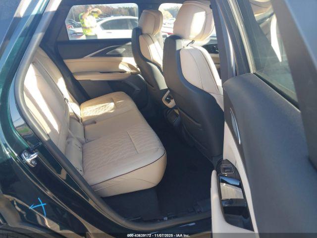 Cadillac LYRIQ Image 7