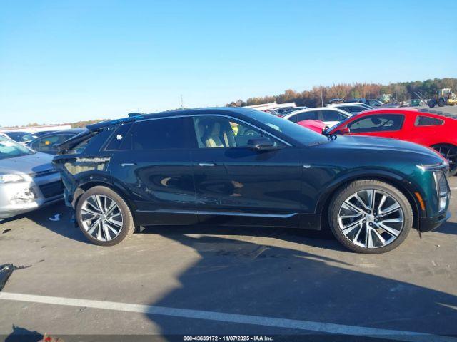 Cadillac LYRIQ Image 16