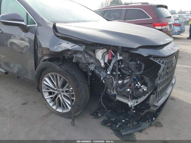 Lexus NX Premium Image 3