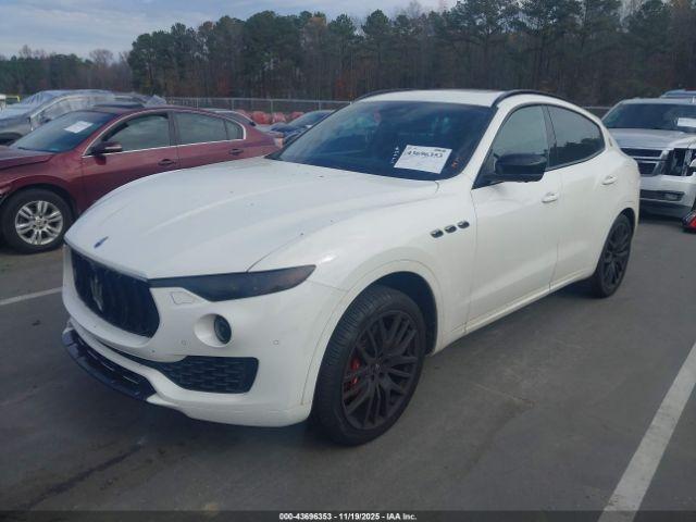 Maserati Levante S Image 8