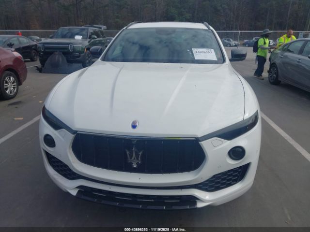 Maserati Levante S Image 11