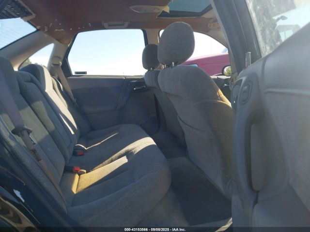 Saturn L-Series L200 Image 13