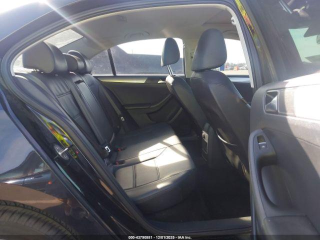 Volkswagen Jetta 1.8t Se Image 5