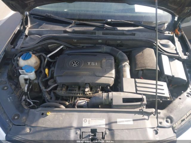 Volkswagen Jetta 1.8t Se Image 8