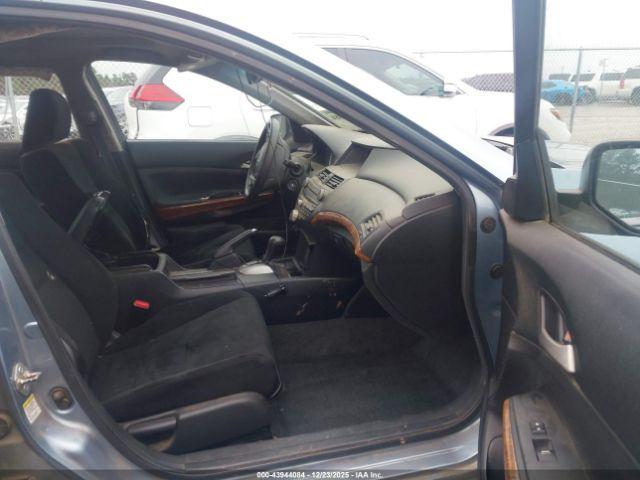 Honda Accord 2.4 Ex Image 9